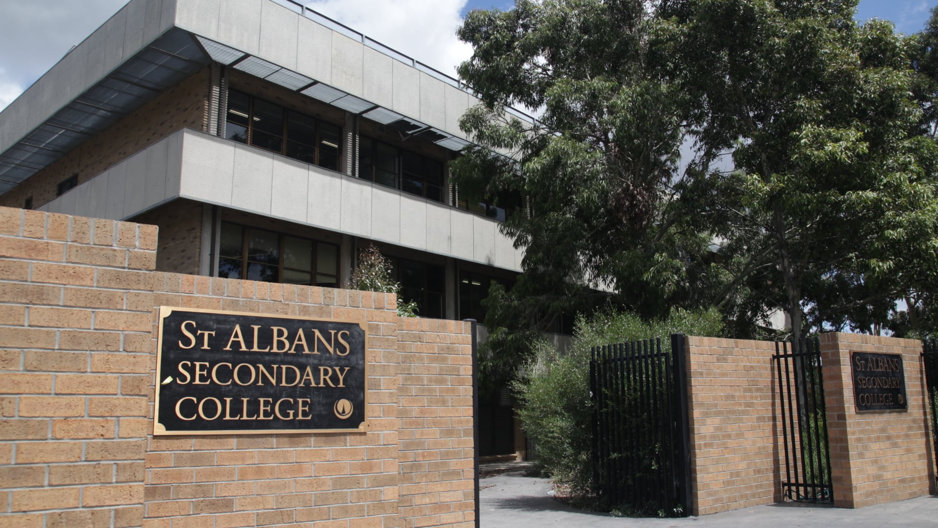 St Albans image
