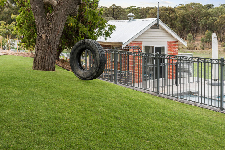 LP1135_CoolabahTurf_Bendigo_Ground_425-(TifTuf)